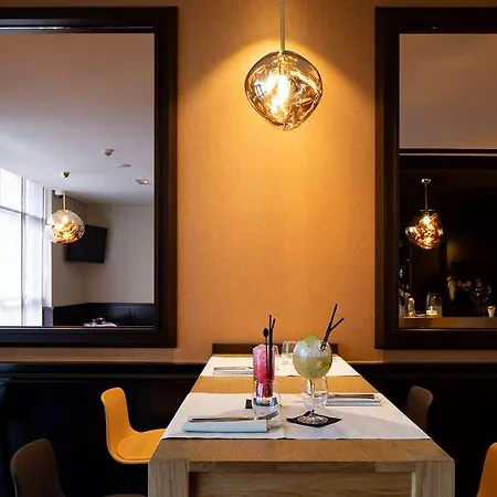 Radisson Blu Hotel. Paris-boulogne *