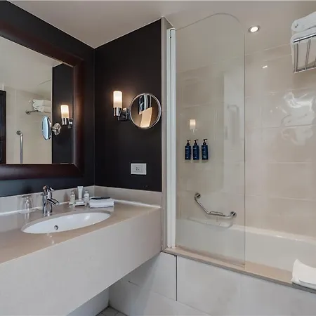 호텔 Radisson Blu Hotel. Paris-boulogne